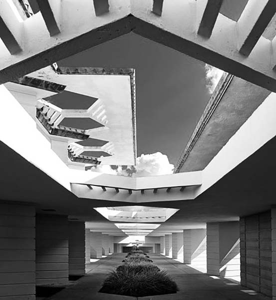 Florida Southern College Frank Lloyd Wright-b&w